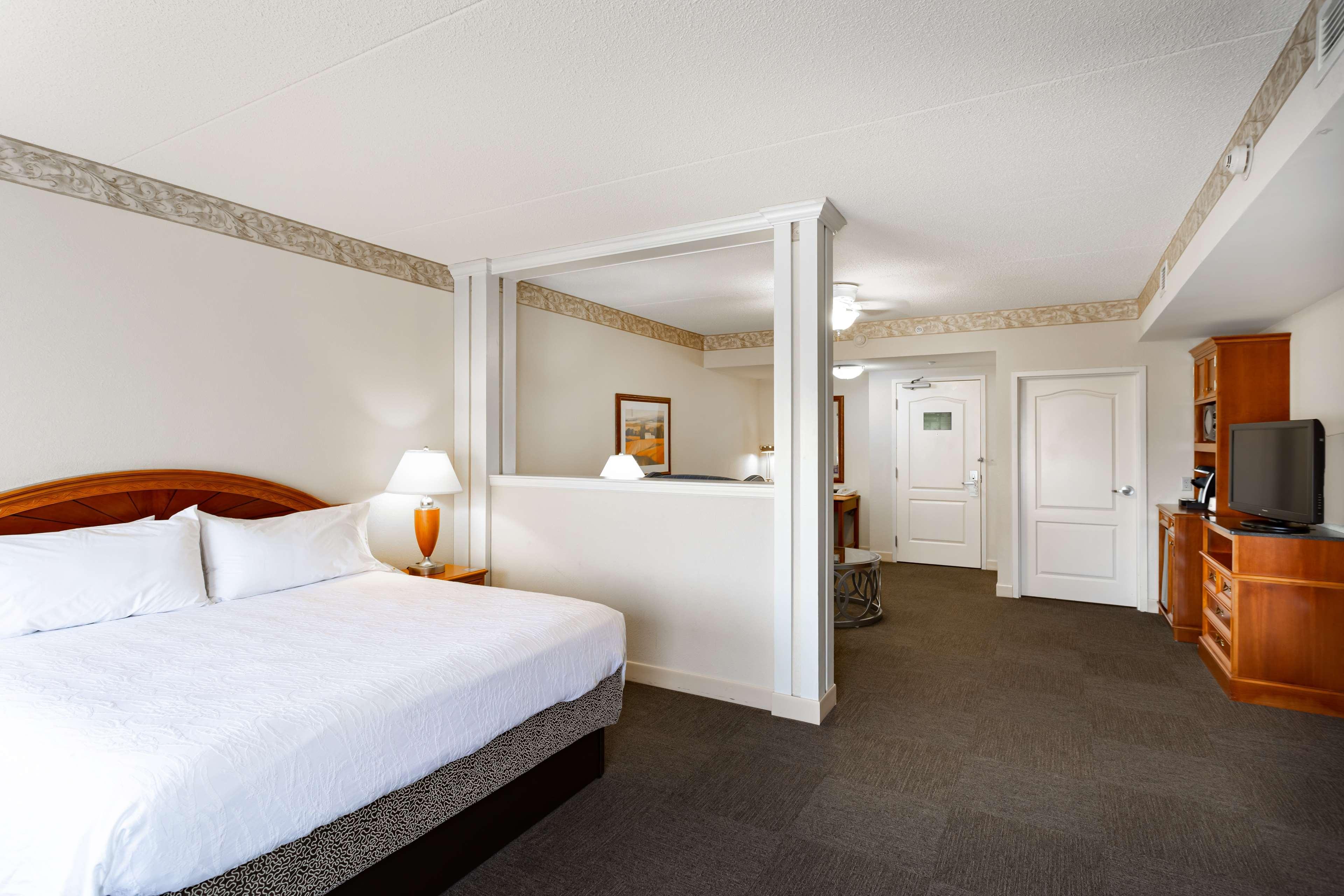 Hilton Garden Inn ווסטר מראה חיצוני תמונה