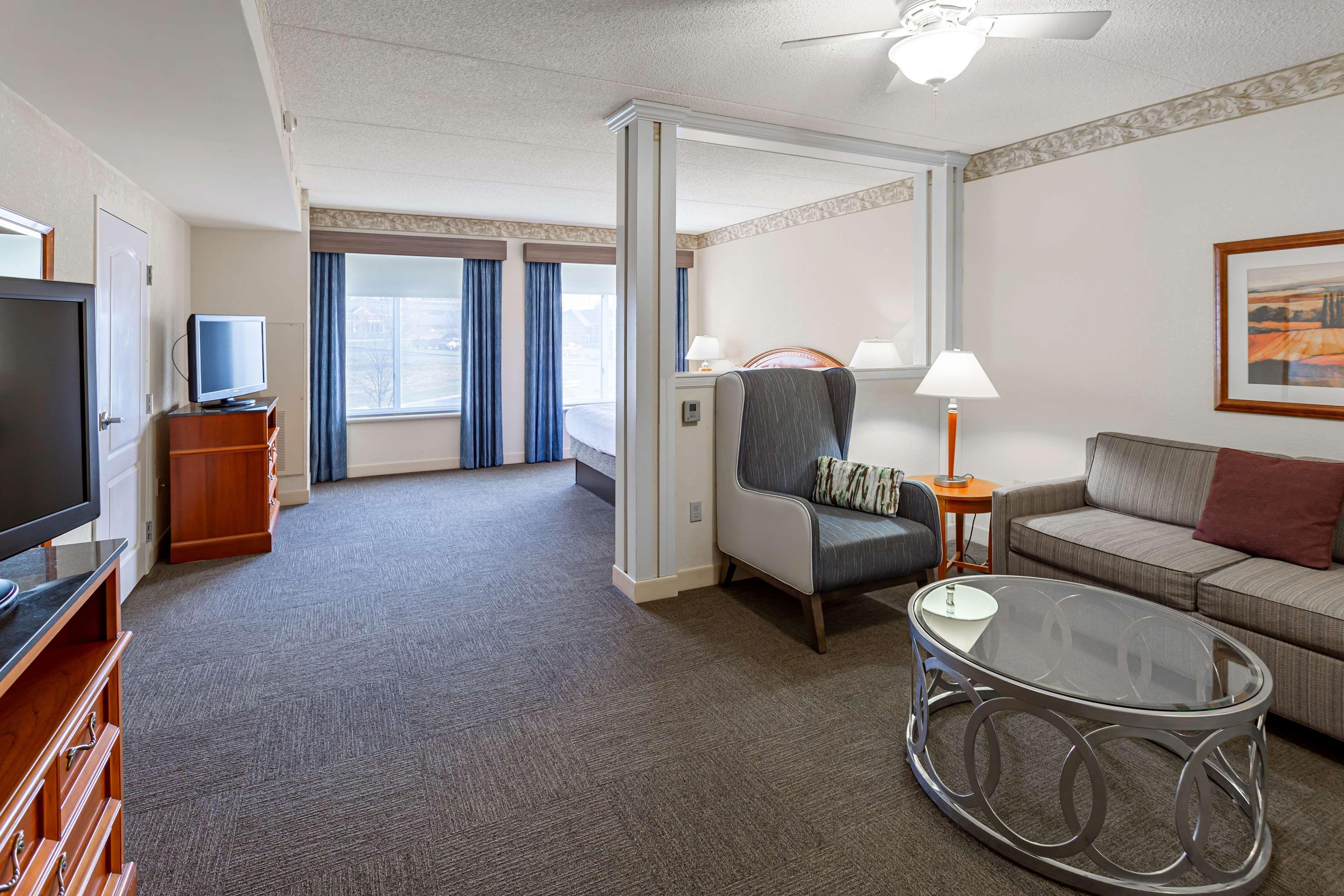 Hilton Garden Inn ווסטר מראה חיצוני תמונה
