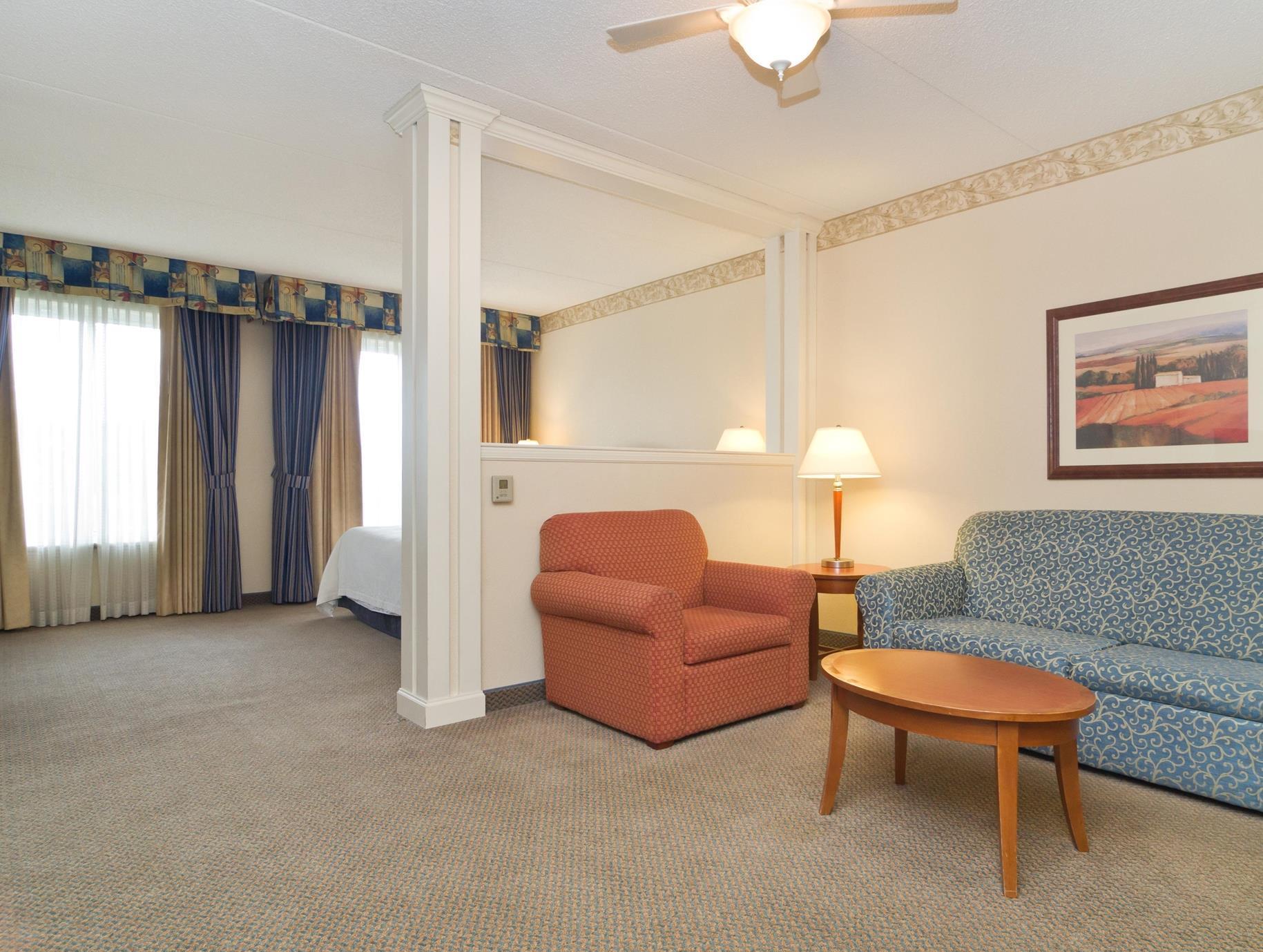 Hilton Garden Inn ווסטר מראה חיצוני תמונה