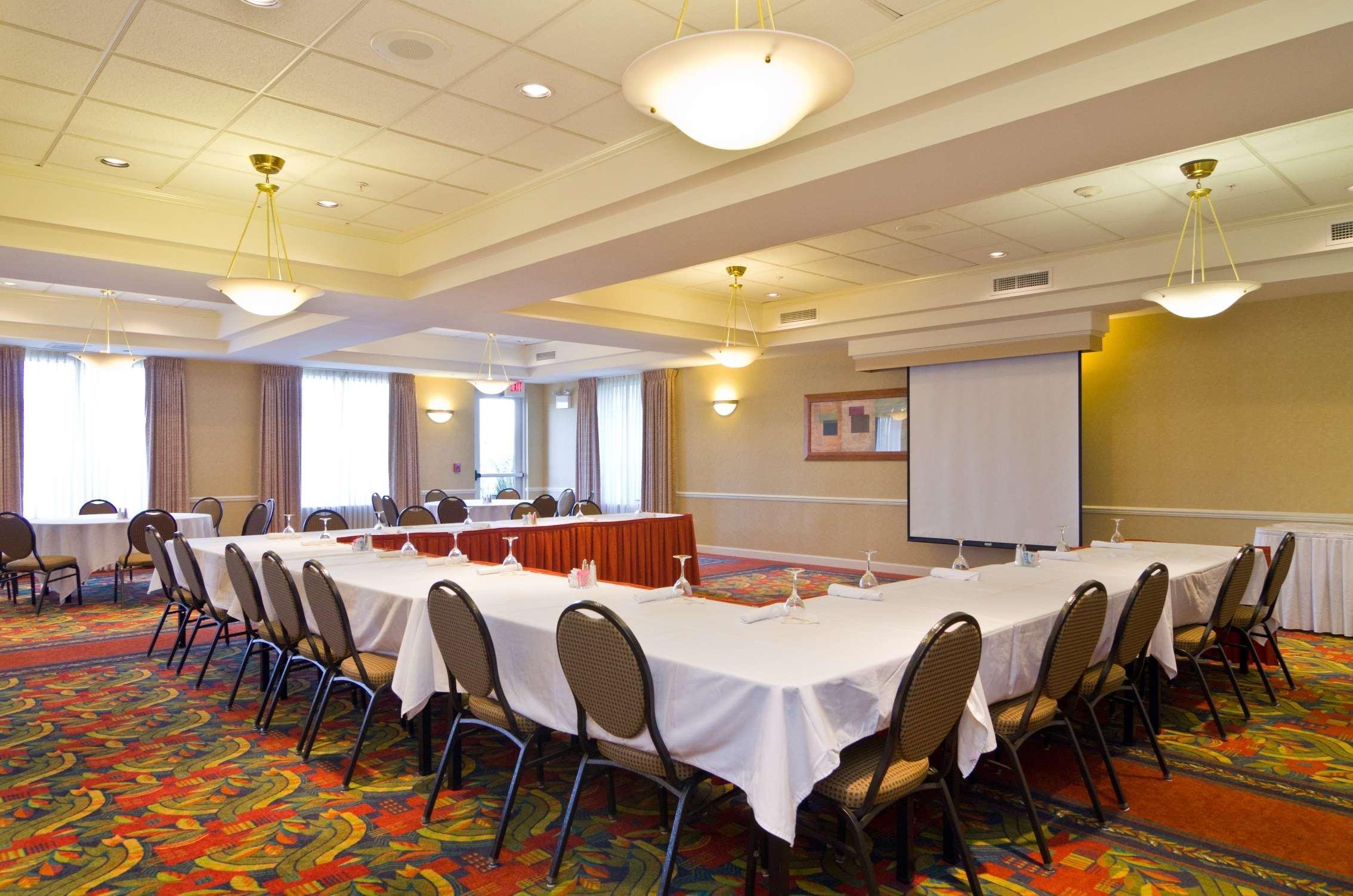 Hilton Garden Inn ווסטר מראה חיצוני תמונה