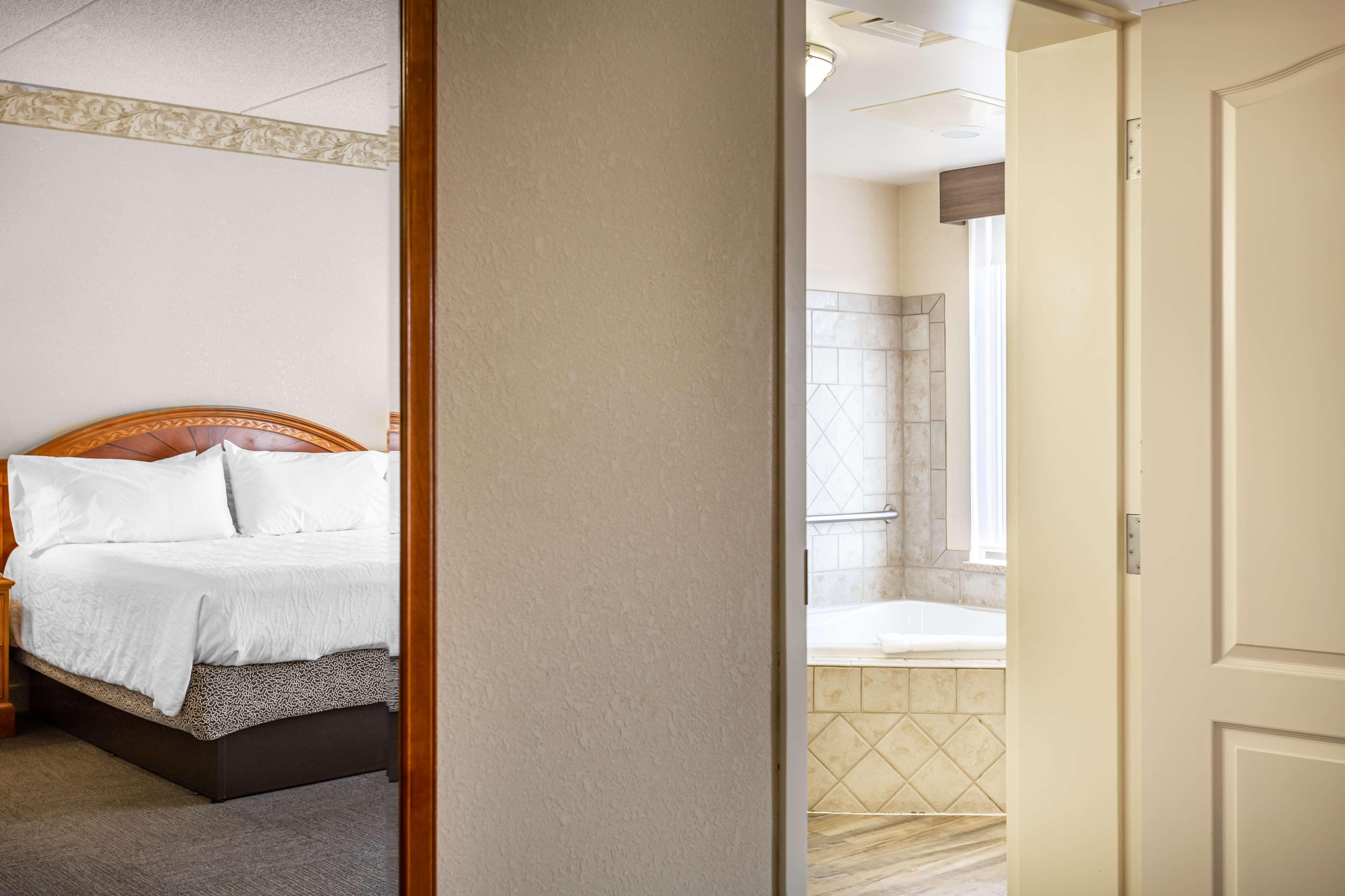 Hilton Garden Inn ווסטר מראה חיצוני תמונה