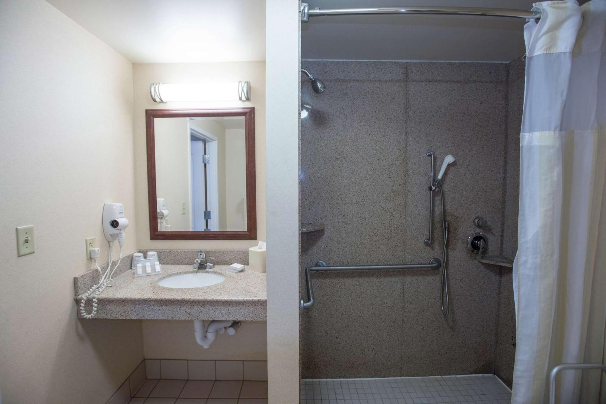 Hilton Garden Inn ווסטר מראה חיצוני תמונה