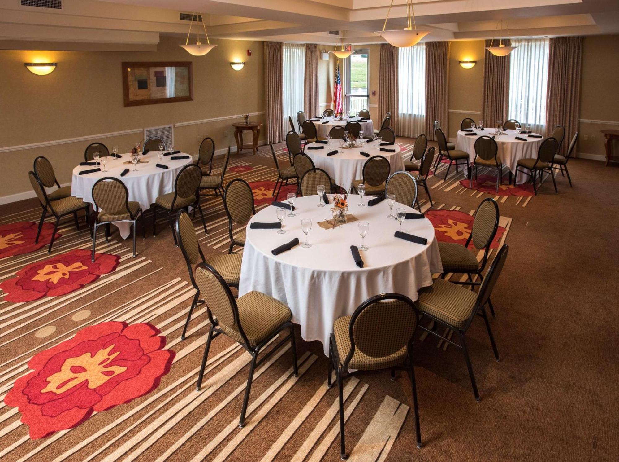 Hilton Garden Inn ווסטר מראה חיצוני תמונה